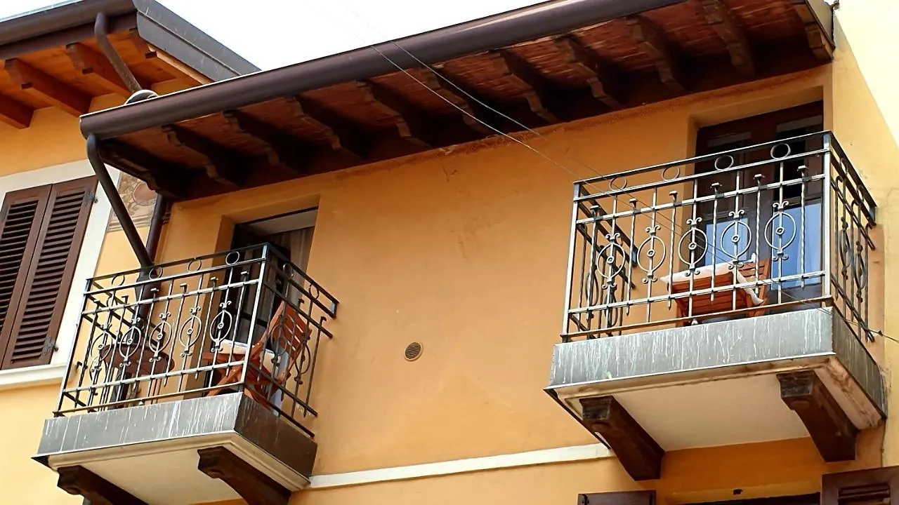 Acquadolce Villa Salò 0*,  Italië