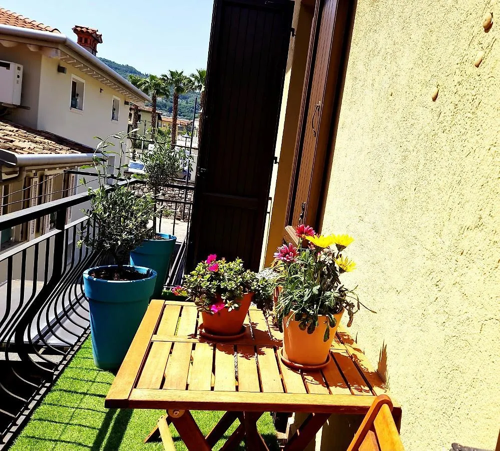 Acquadolce Villa Salo 0*,  Italy